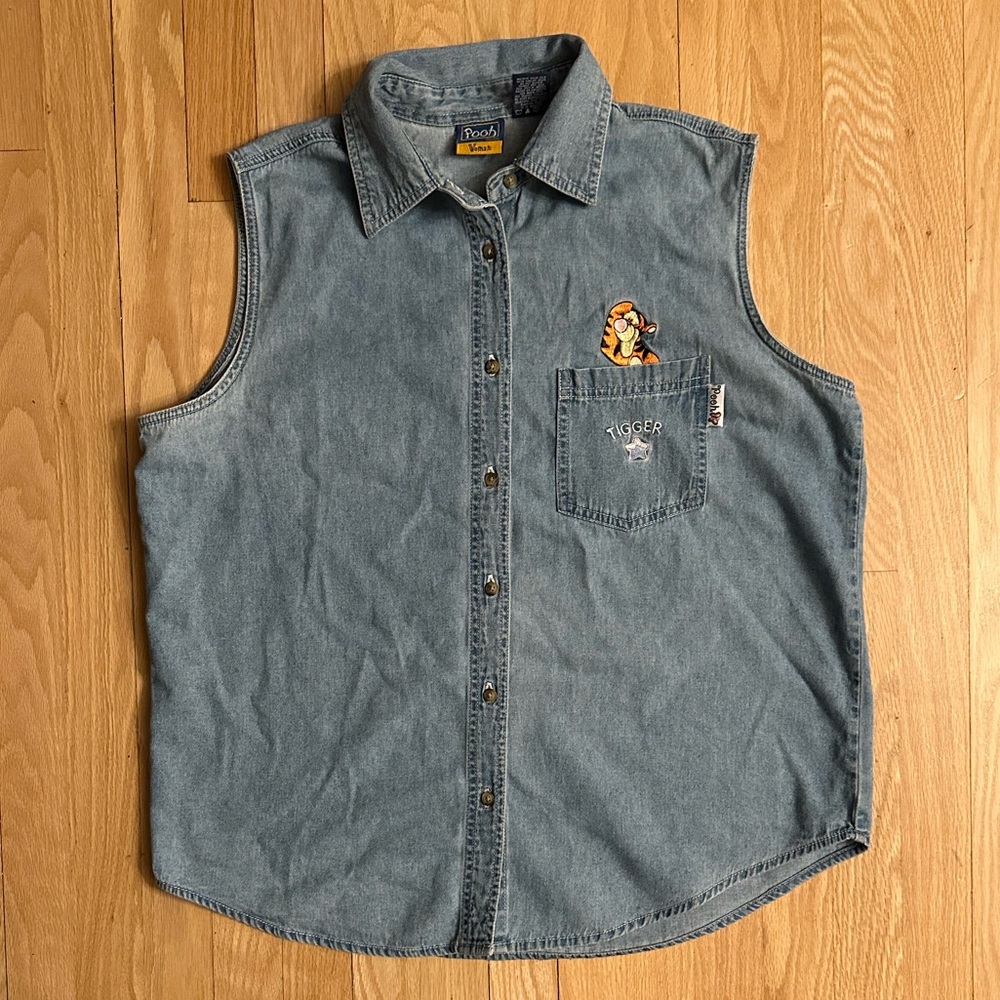 Vintage Winnie The Pooh Button-Up Tigger Denim Sleeveless Top, Size 14/16W
